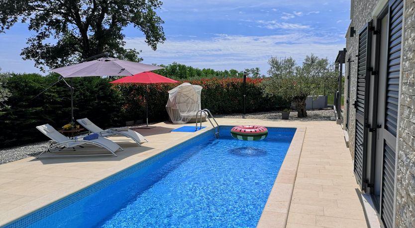 Photo of Poet's Retreat