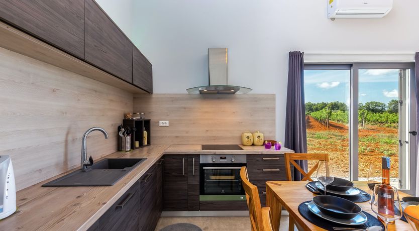 Photo of Poet's Retreat