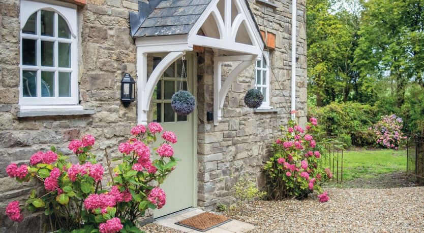 Photo of Whispering Oaks