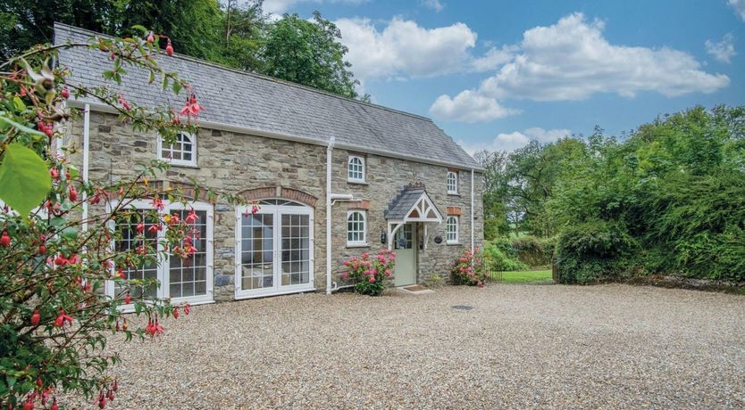 Photo of Whispering Oaks