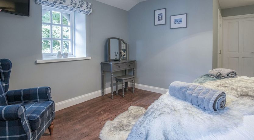 Photo of Whispering Oaks