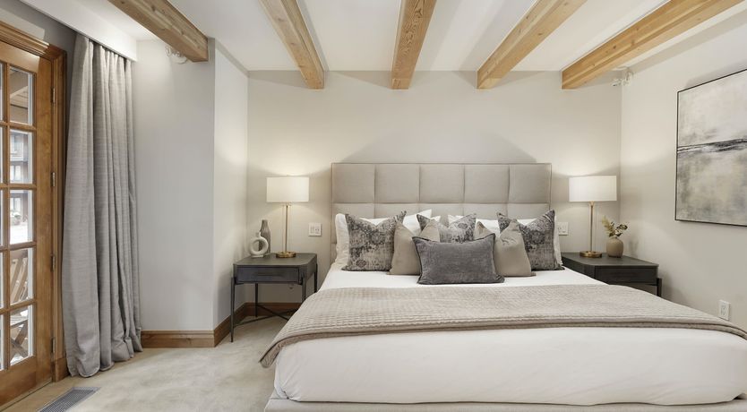 Photo of Snowfall Serenity