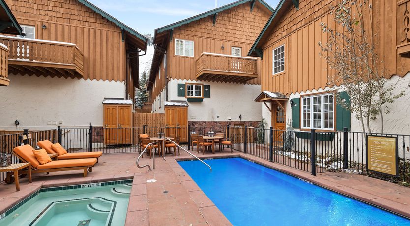 Photo of Snowfall Serenity