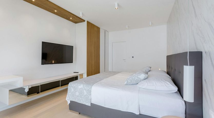 Photo of Sunshine & Blue Skies