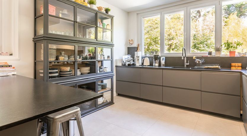 Photo of Silver & Black