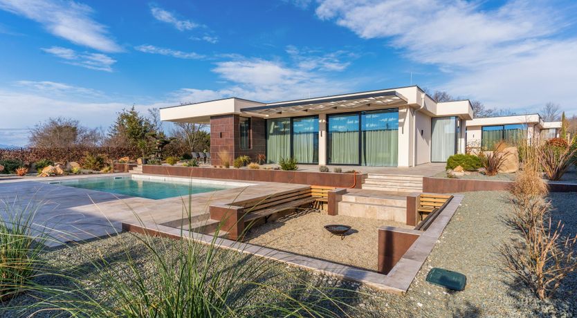 Photo of Paradise Island Retreat