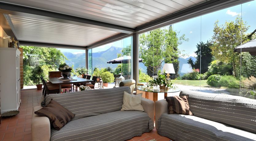 Photo of Tuscan Crescent