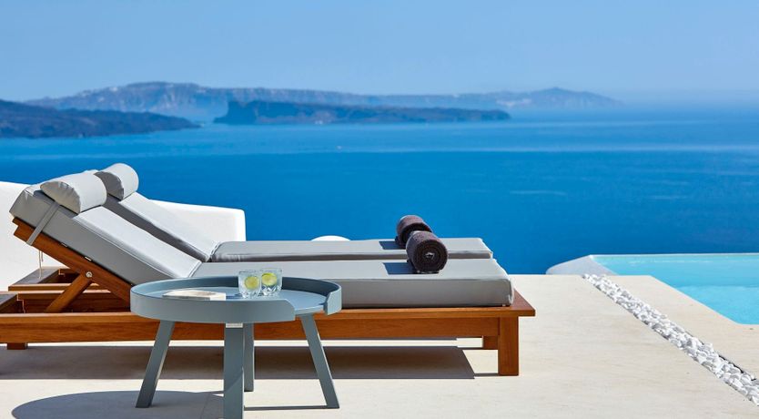 Photo of Cliffside Serenity