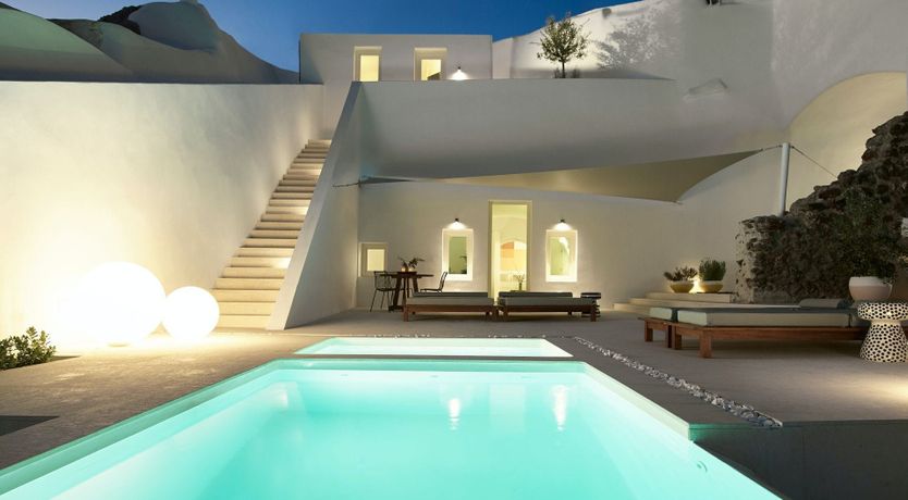 Photo of Cliffside Serenity