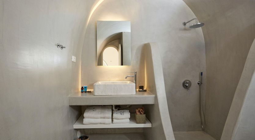 Photo of Cliffside Serenity