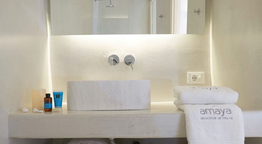 Photo of Cliffside Serenity