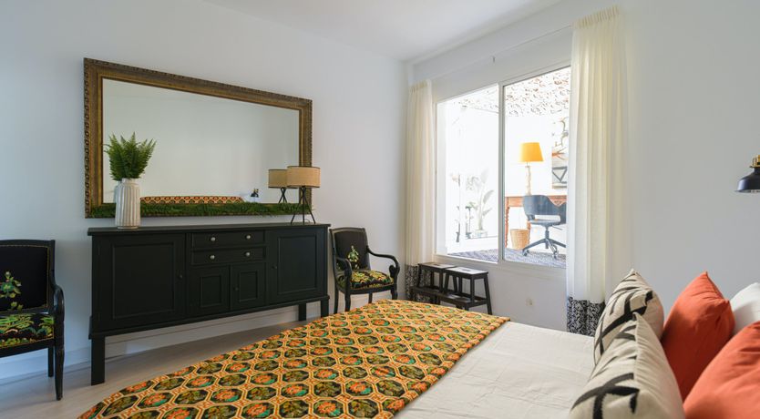 Photo of Shades of Palm