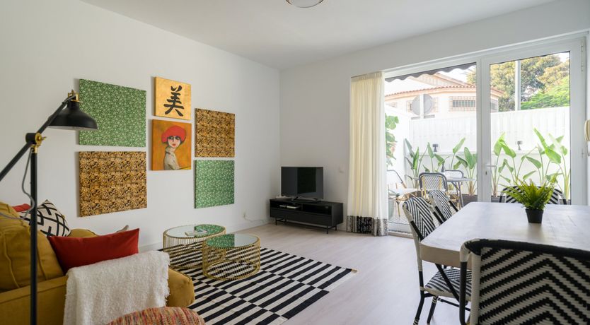 Photo of Shades of Palm