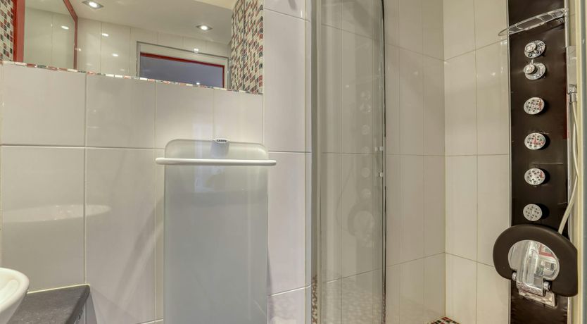 Photo of Modern Time