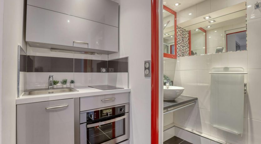 Photo of Modern Time