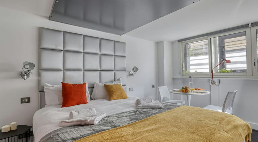 Photo of Modern Time