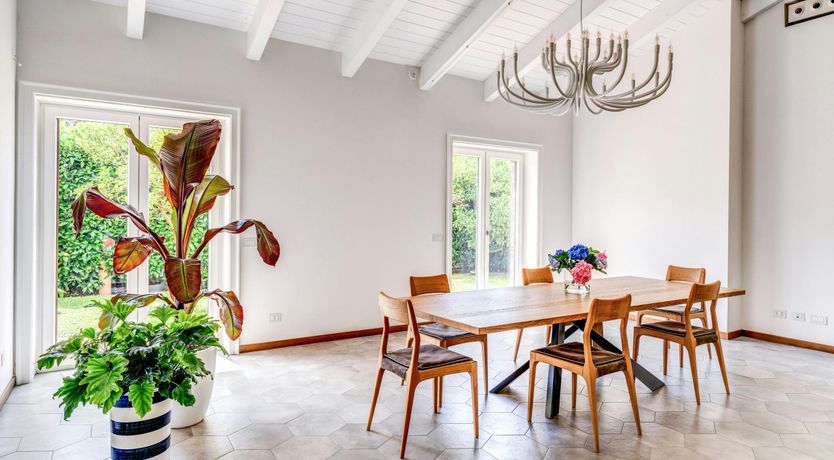 Photo of Sweet Lemon Grove