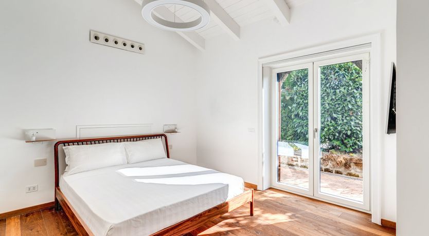 Photo of Sweet Lemon Grove