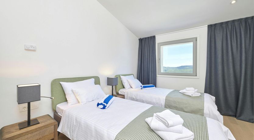 Photo of Sunflower Retreat