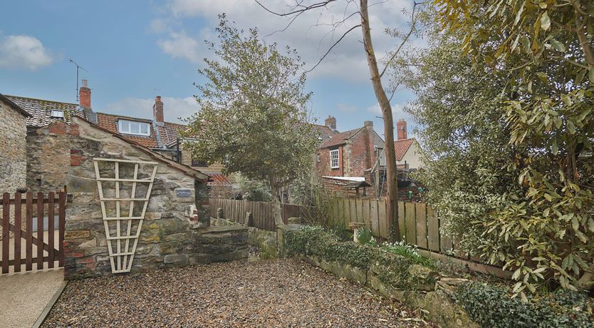 Photo of Cozy Rose Retreat