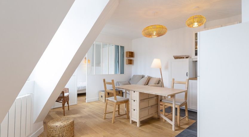 Photo of The Paris Mover