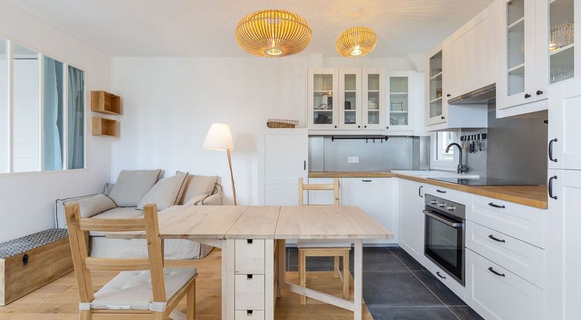 Photo of The Paris Mover