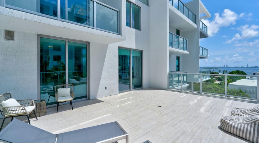 Photo of Miami-Breeze