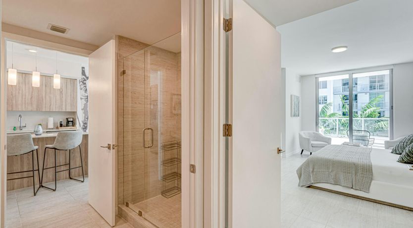 Photo of Miami-Breeze