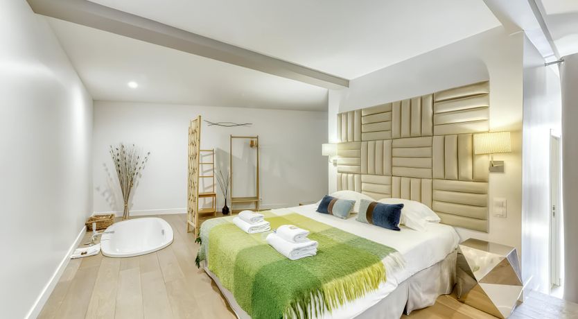 Photo of Montmartre Charms