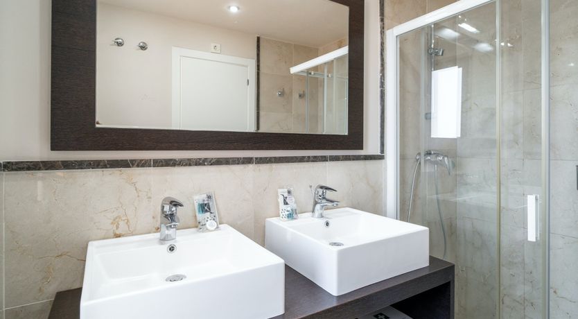 Photo of Breezy Outlook