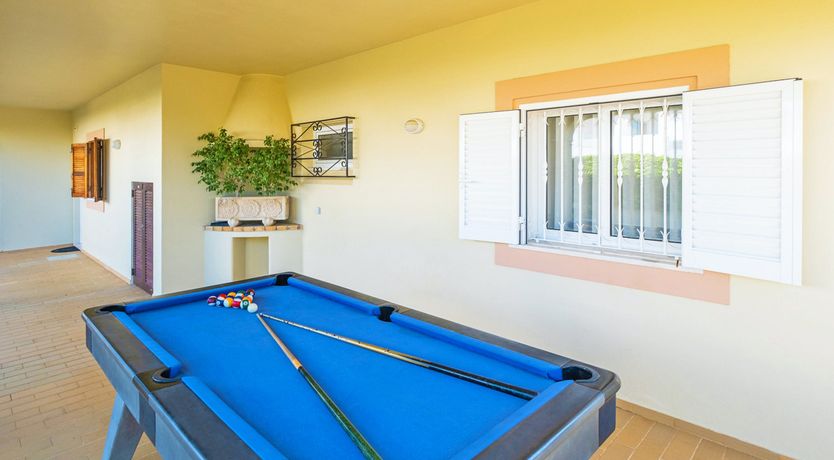 Photo of Tropical Eyes