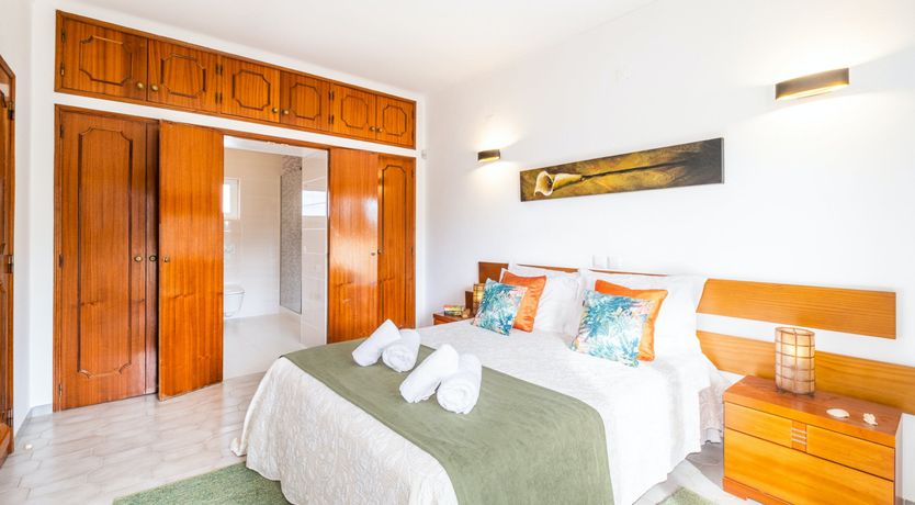 Photo of Tropical Eyes