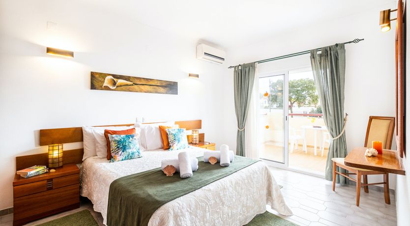 Photo of Tropical Eyes