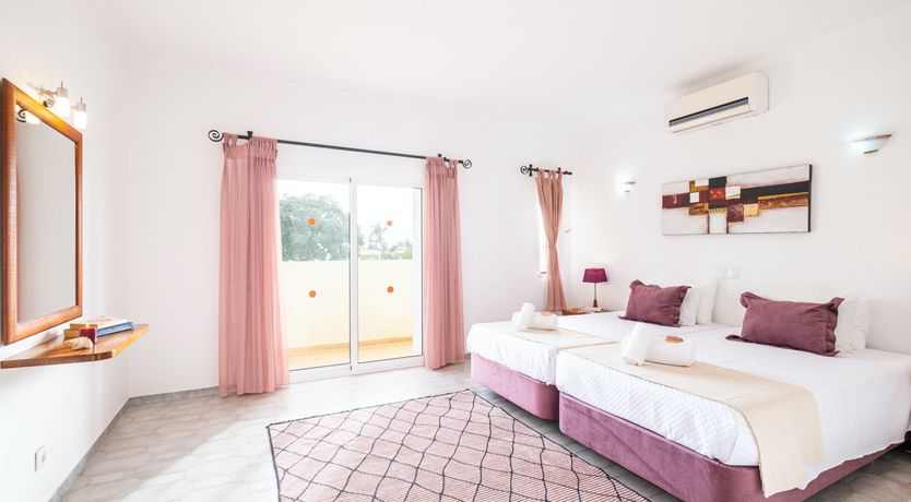 Photo of Tropical Eyes