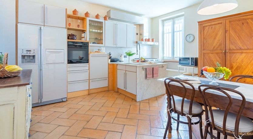 Photo of Sunset Manor