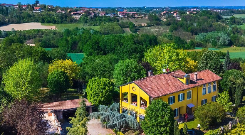 Photo of Sunset Manor