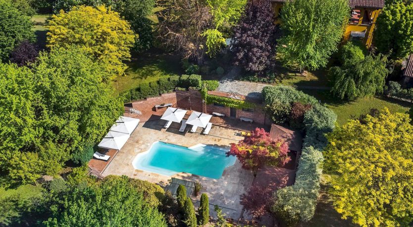 Photo of Sunset Manor