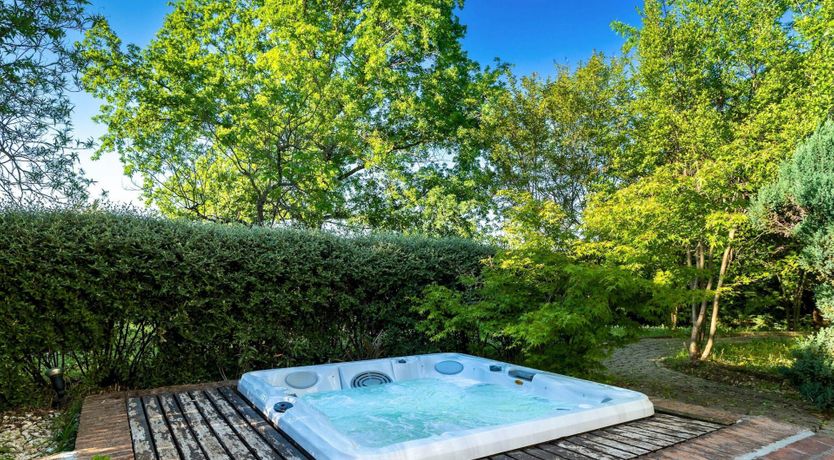 Photo of Sunset Manor