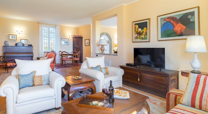 Photo of Sunset Manor