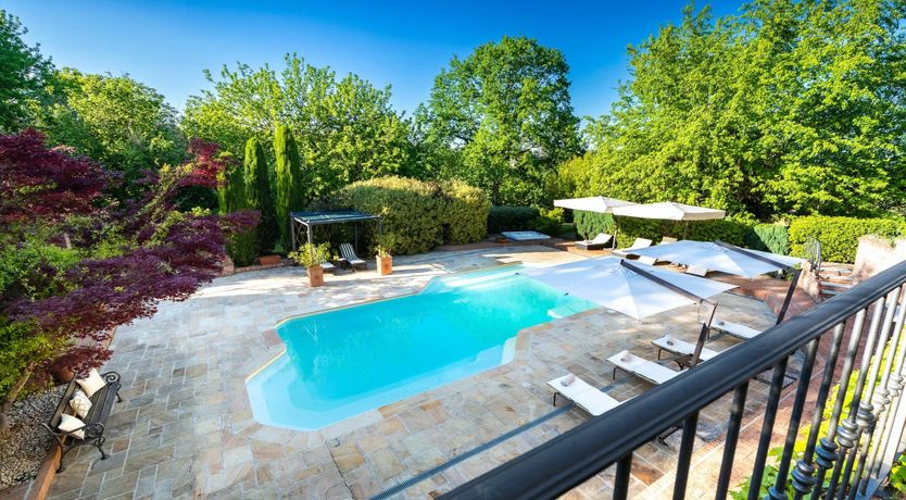 Photo of Sunset Manor