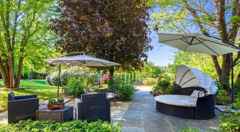 Photo of Sunset Manor