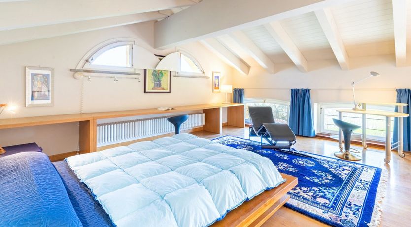 Photo of Sunset Manor