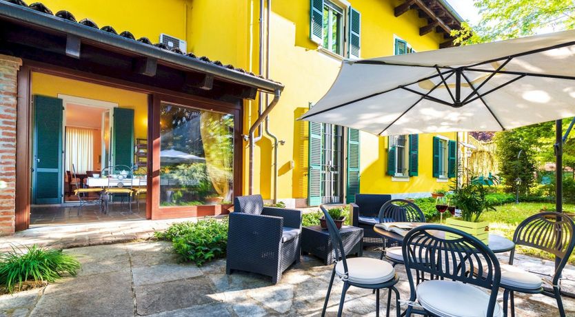 Photo of Sunset Manor