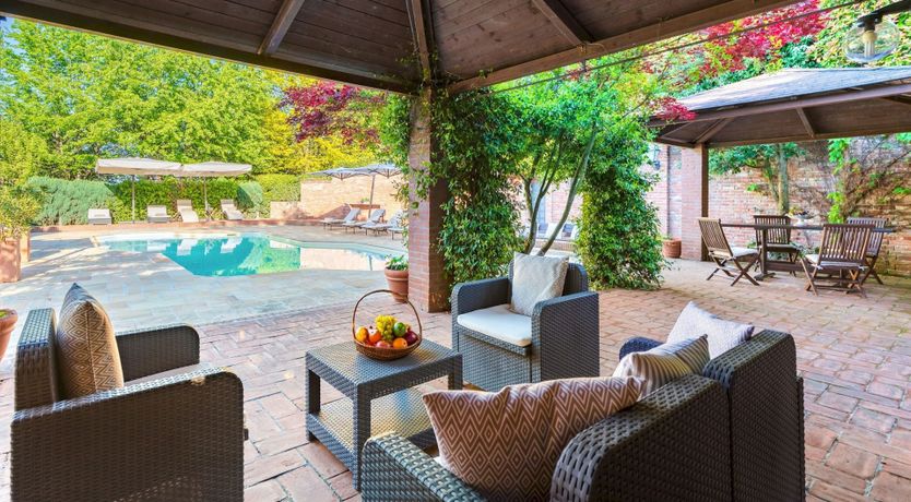 Photo of Sunset Manor