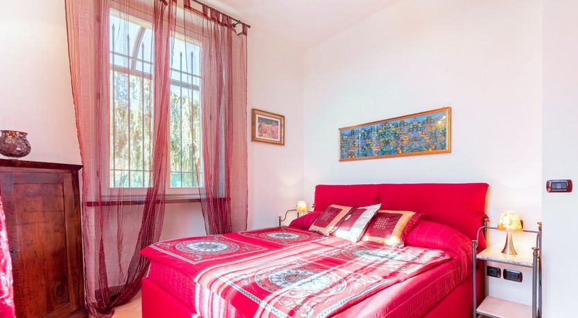 Photo of Sunset Manor