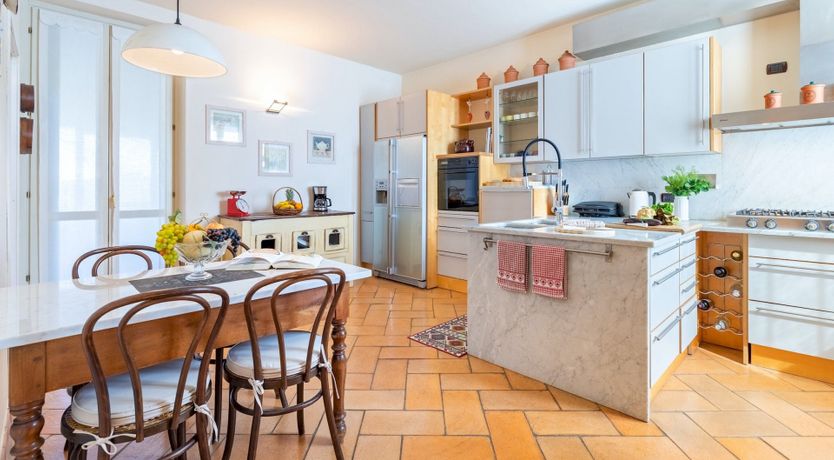 Photo of Sunset Manor