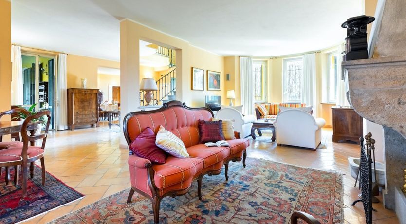 Photo of Sunset Manor