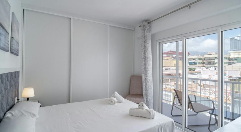 Photo of Shoreline Hideaway