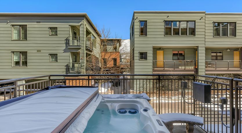 Photo of Winter Sky Retreat