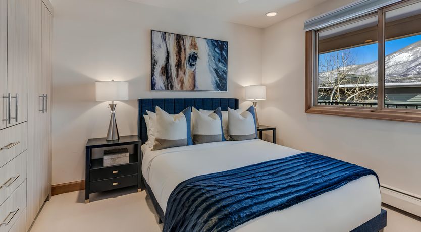 Photo of Winter Sky Retreat